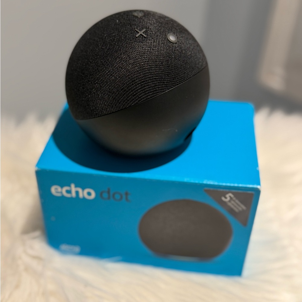 Black Echo Dot Smart Speaker
